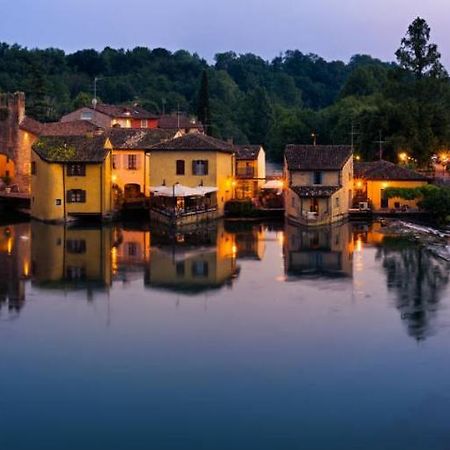 Le Finestre Su Borghetto Hotel Валеджо сул Минчио Екстериор снимка