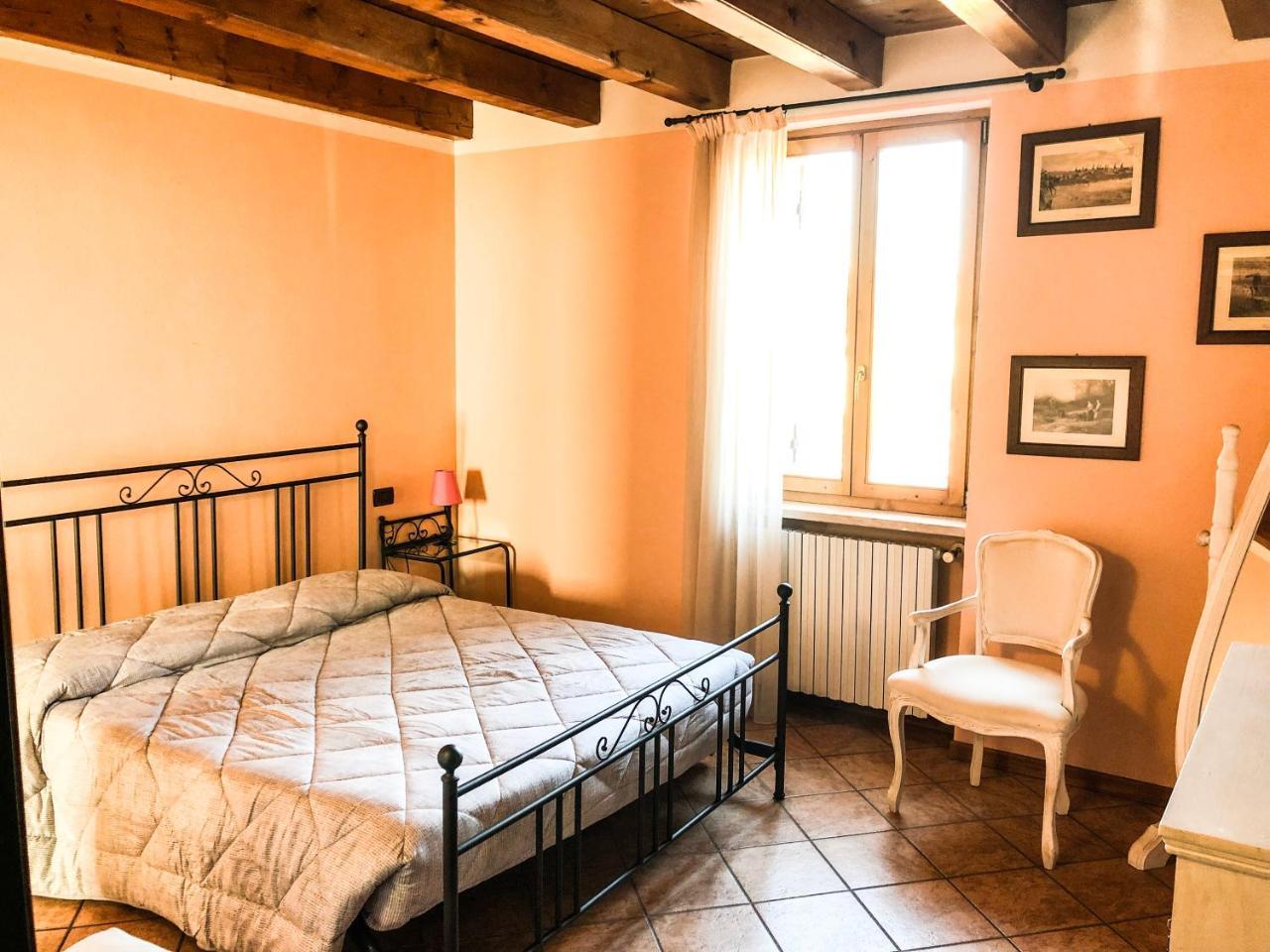 Le Finestre Su Borghetto Hotel Валеджо сул Минчио Екстериор снимка
